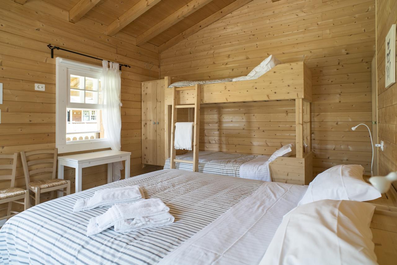 Evolution Camp Hotel SantʼIppolito Exterior foto